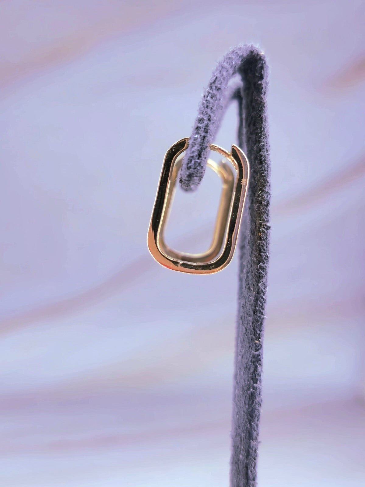 New 9ct Solid Yellow Gold Hoop Earrings Rectangular Hoops 20mm Small Screws