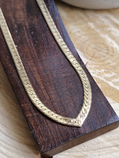 Vintage 9ct Solid Yellow Gold Chain/Necklace Herringbone 16inch Hallmarked 4.5mm