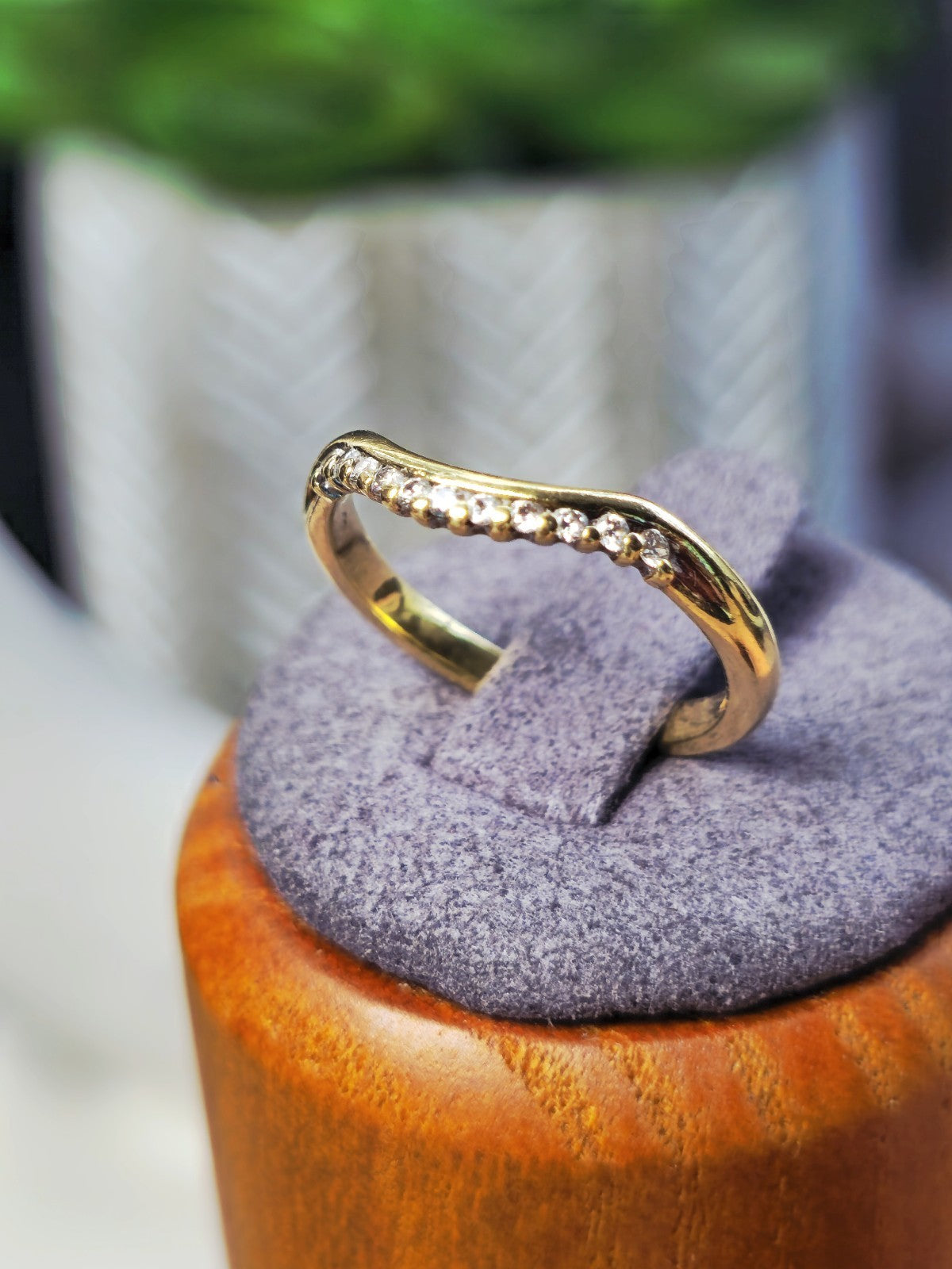 Solid 18ct Yellow Gold Wedding Band Half Eternity Ring size 'L' DIA: 0.18ct