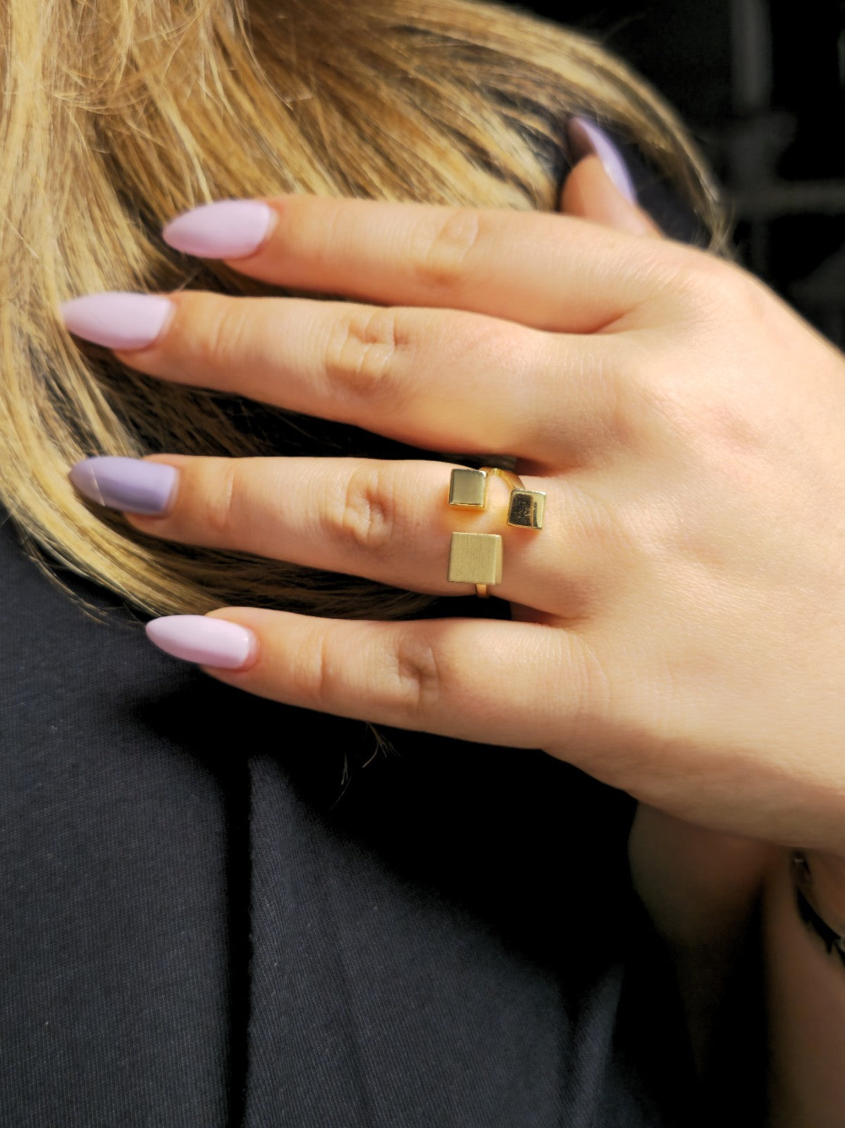 14ct Yellow Gold Ring Three Cubes Boxes size: O+ Dress Fashion Ring Hallmaked