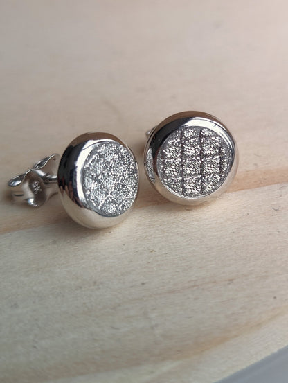 Glitter 9ct White Gold Sleepers Stud Earrings Butterfly Daily Use Elegant 