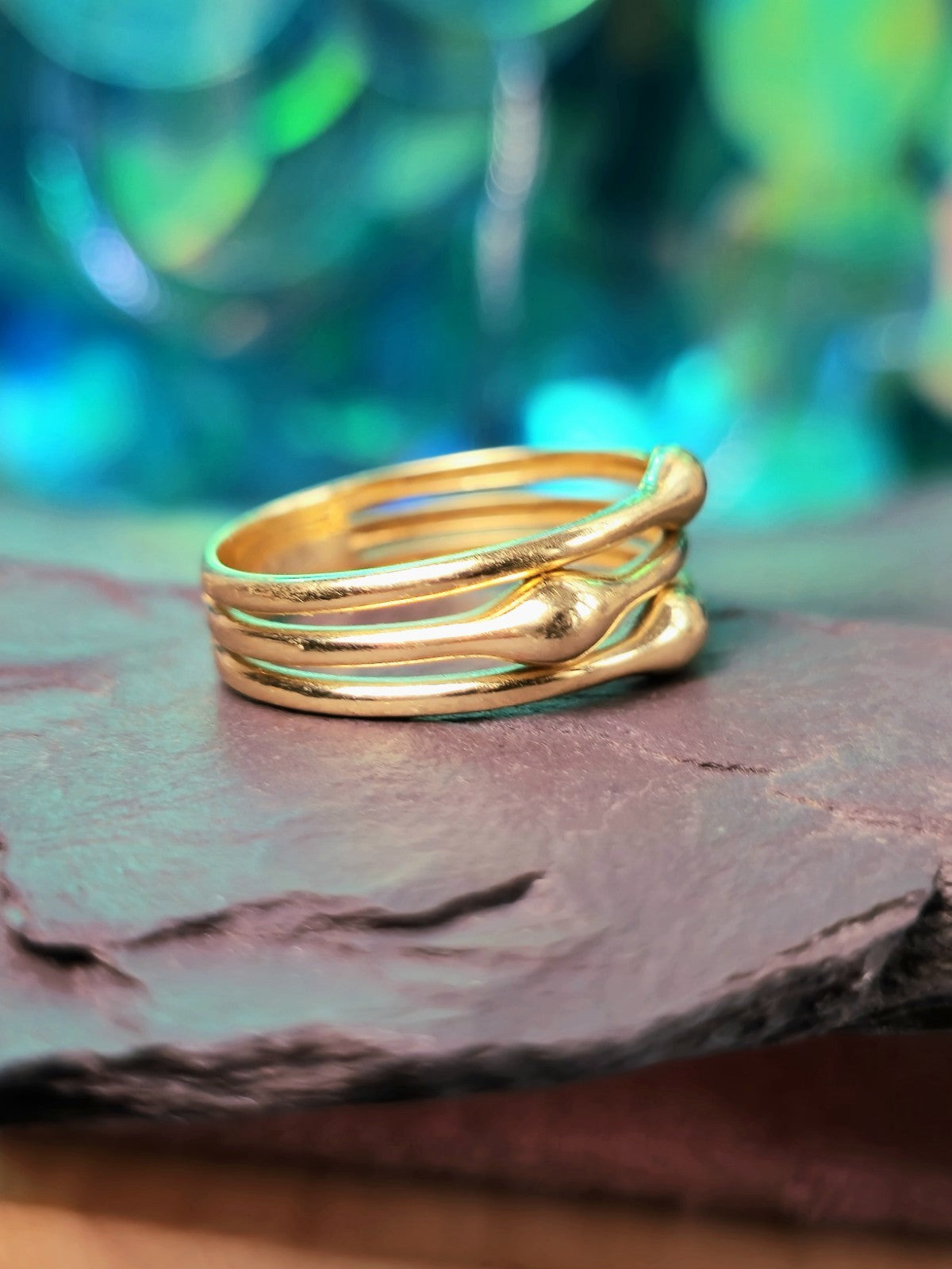 (585) 14ct Yellow Gold Ring Three Raw Band size: P Dress Plain Ring Hallmaked