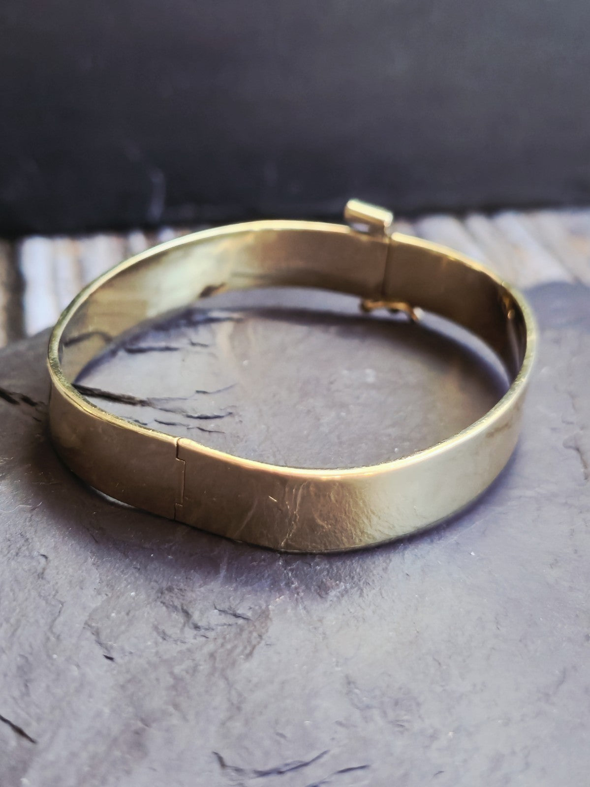 9ct Yellow Gold Chunky Flat Square Plain Bangle Stacking BRACELET 10mm Wide