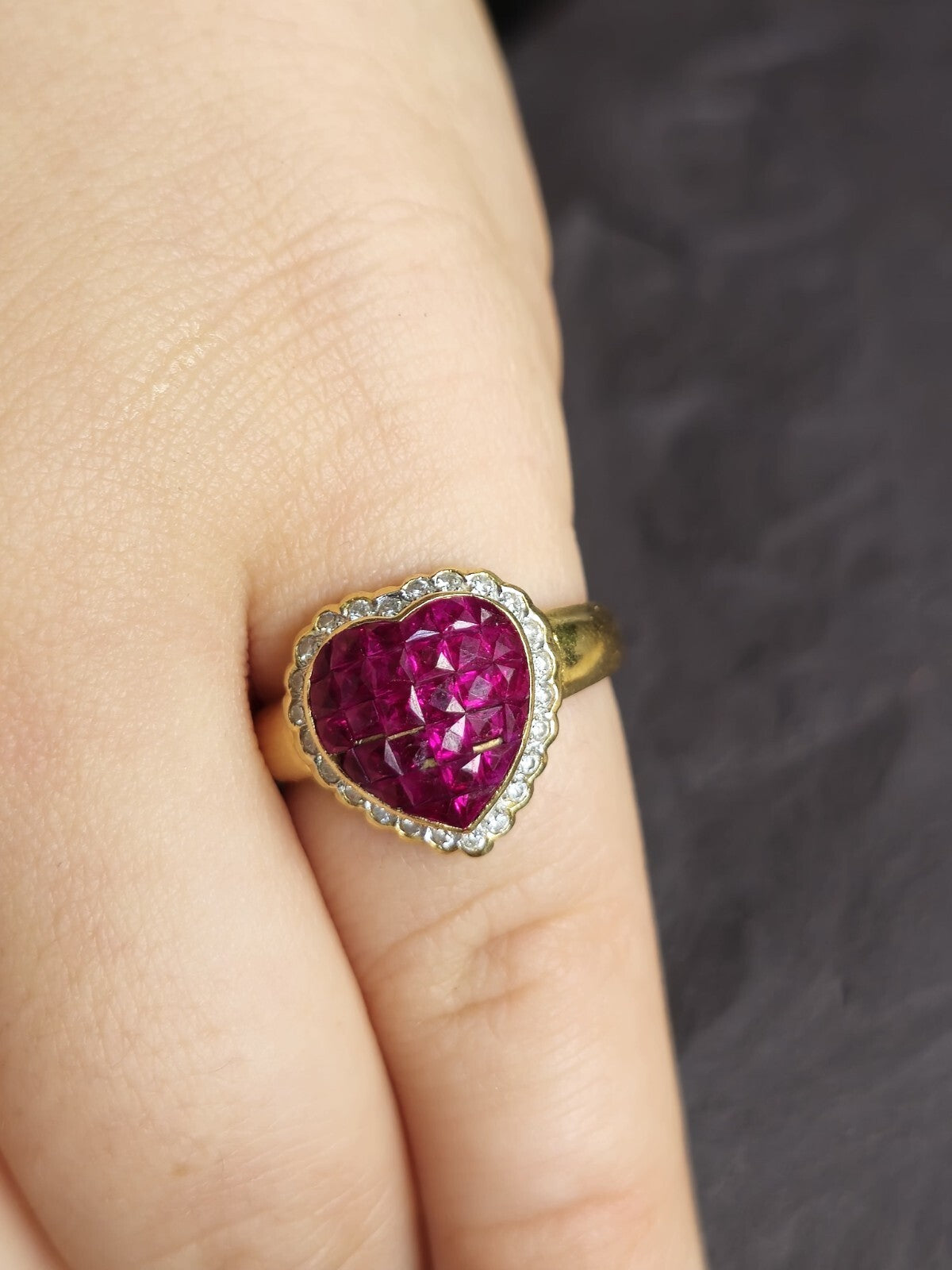 Stunning 14ct Yellow Gold Ruby Heart shape Diamond Halo Ring size M+ French Cut