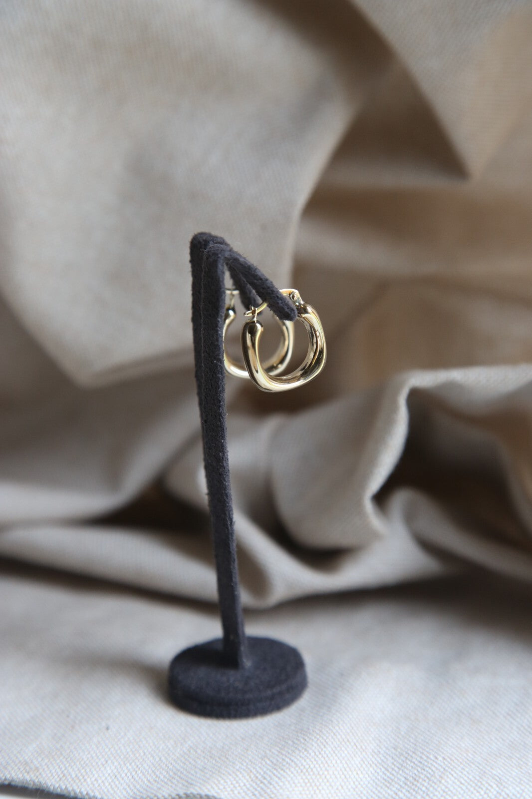 Cute New 9ct Yellow Gold Hoop Square Thick Hoops Earrings Flat 20mm long 375