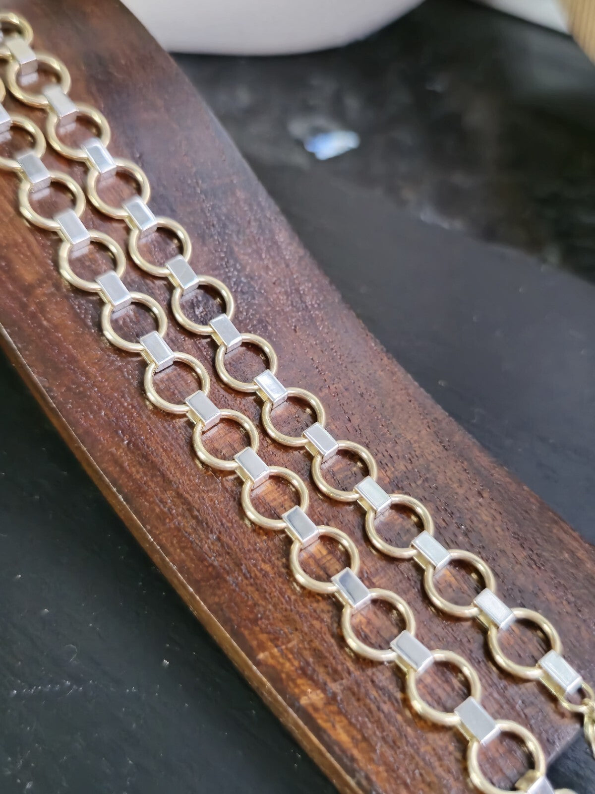 New Fancy 9ct Yellow/White Gold Necklace Collar Chocker Circles/Bars Lovely 11g