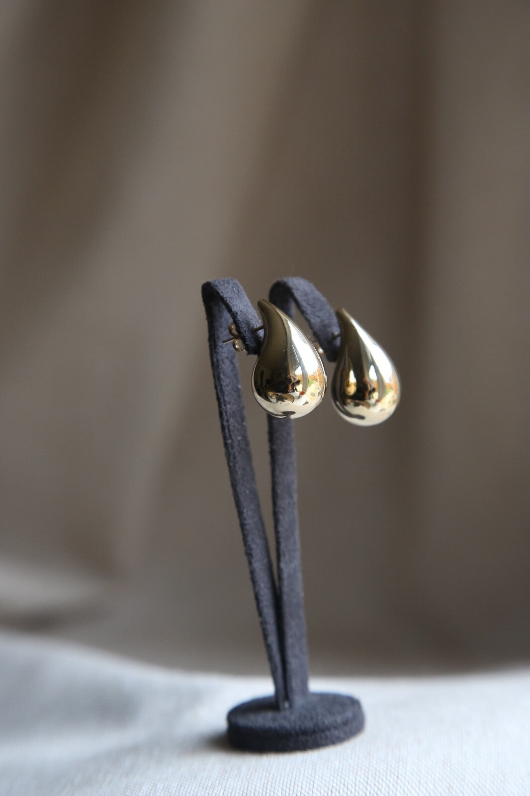 New 9k Yellow Gold Trendy Big Thick Waterdrop Tear Drop Earrings Bottegac 25mm