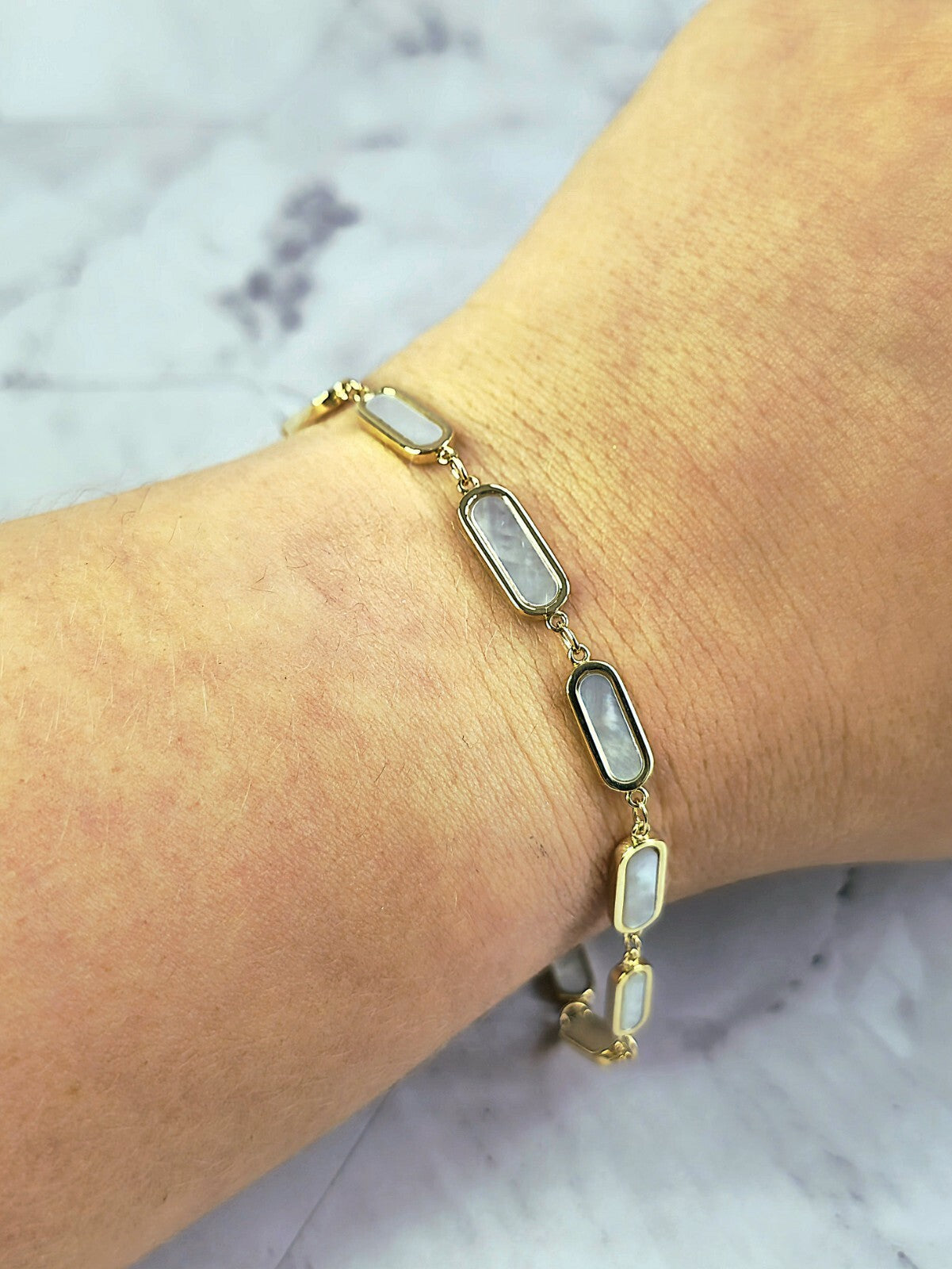 New Solid 9k Yellow Gold And Mother Of Pearl Bracelet 7.5inch Hallmarked Lovely