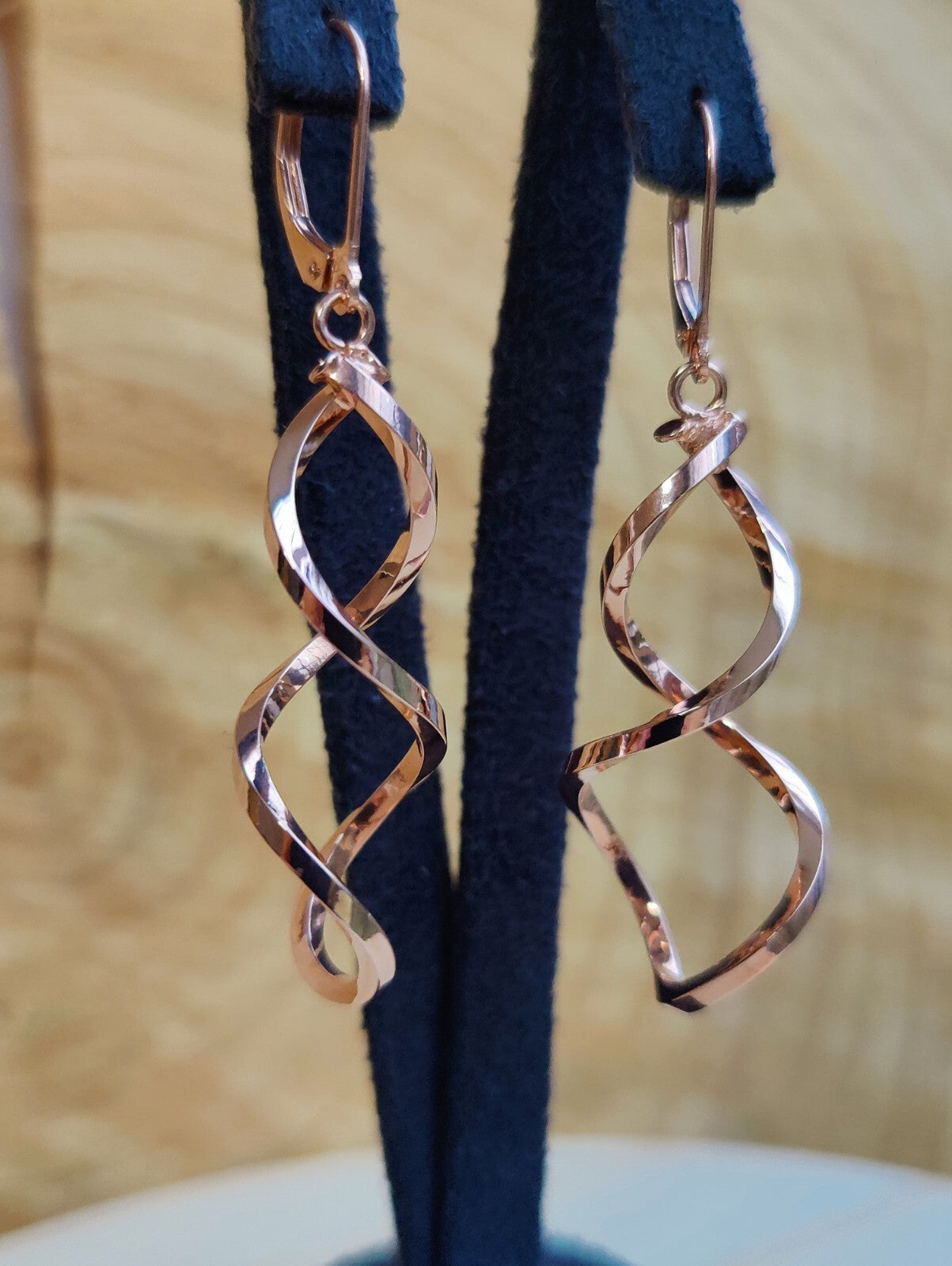 Solid 9ct Rose Gold  Twist Drop Earrings Leverback Clasp Hallmarked 375 Lovely