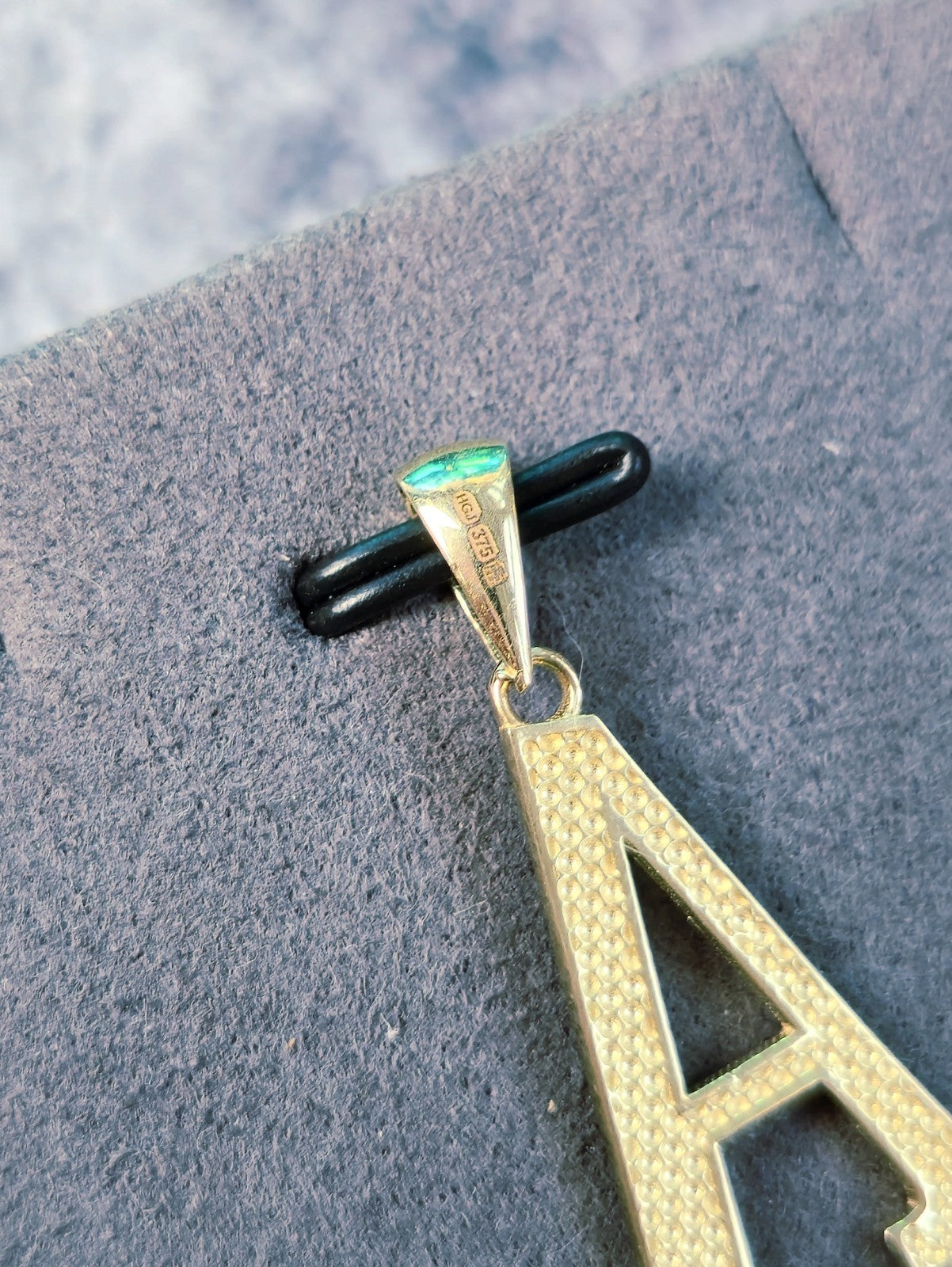New 9K Yellow Gold Initial A Pendant  Personalised 33mm Long Big Loop Hallmarked