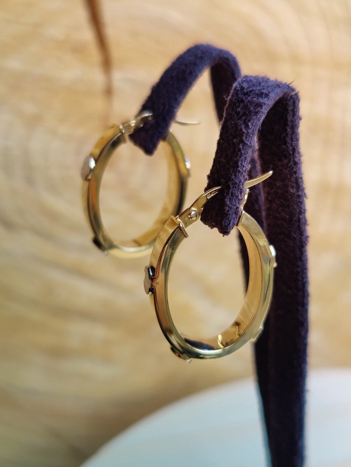 OVAL Gold Hoop Earrings 9ct Yellow Gold 24mm x 18mm Hallmarked Hinge Screw Love