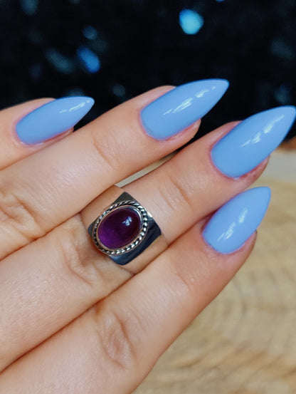 Vintage Sterling Silver Dress Coctail Ring with Cabochon Amethyst, size O