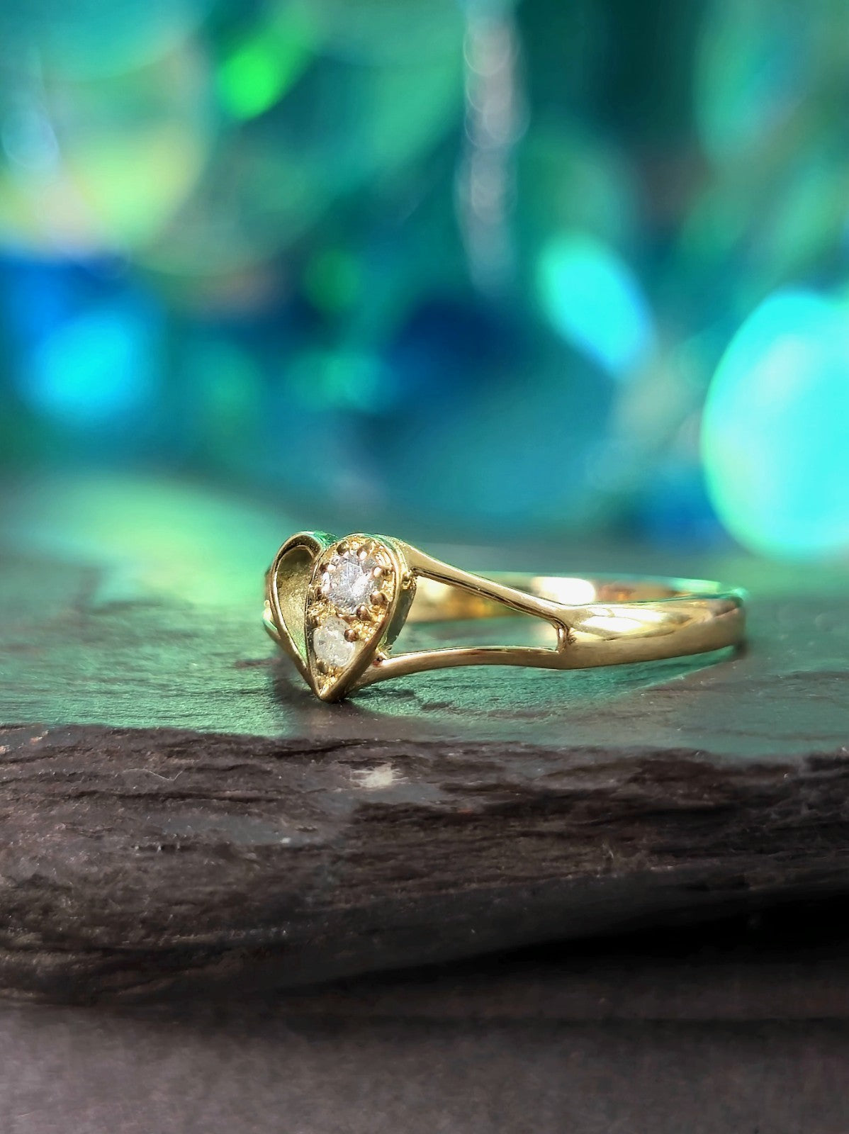 9ct Yellow Gold Heart shape Ring With Diamonds Size N Hallmarked See Through
