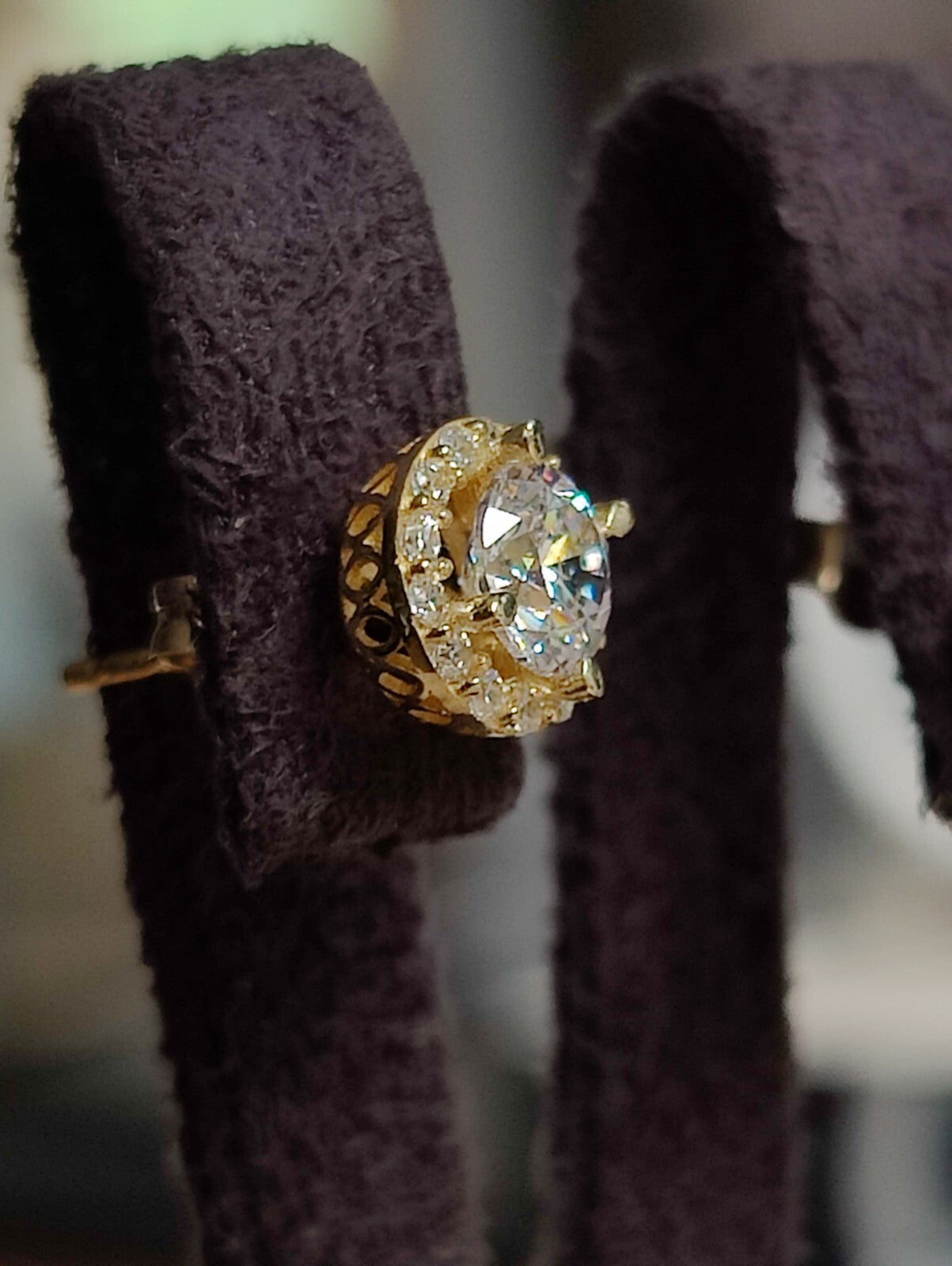 Solid 1.75grams 9ct Yellow Gold 8mm Cubic Zirconia Halo Stud Earrings Butterfly