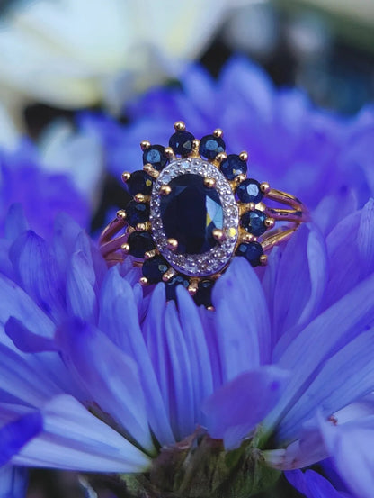 Amazing Stunning 9ct Yellow Gold Sapphire/Diamond Flower Ring Cocktail size S+