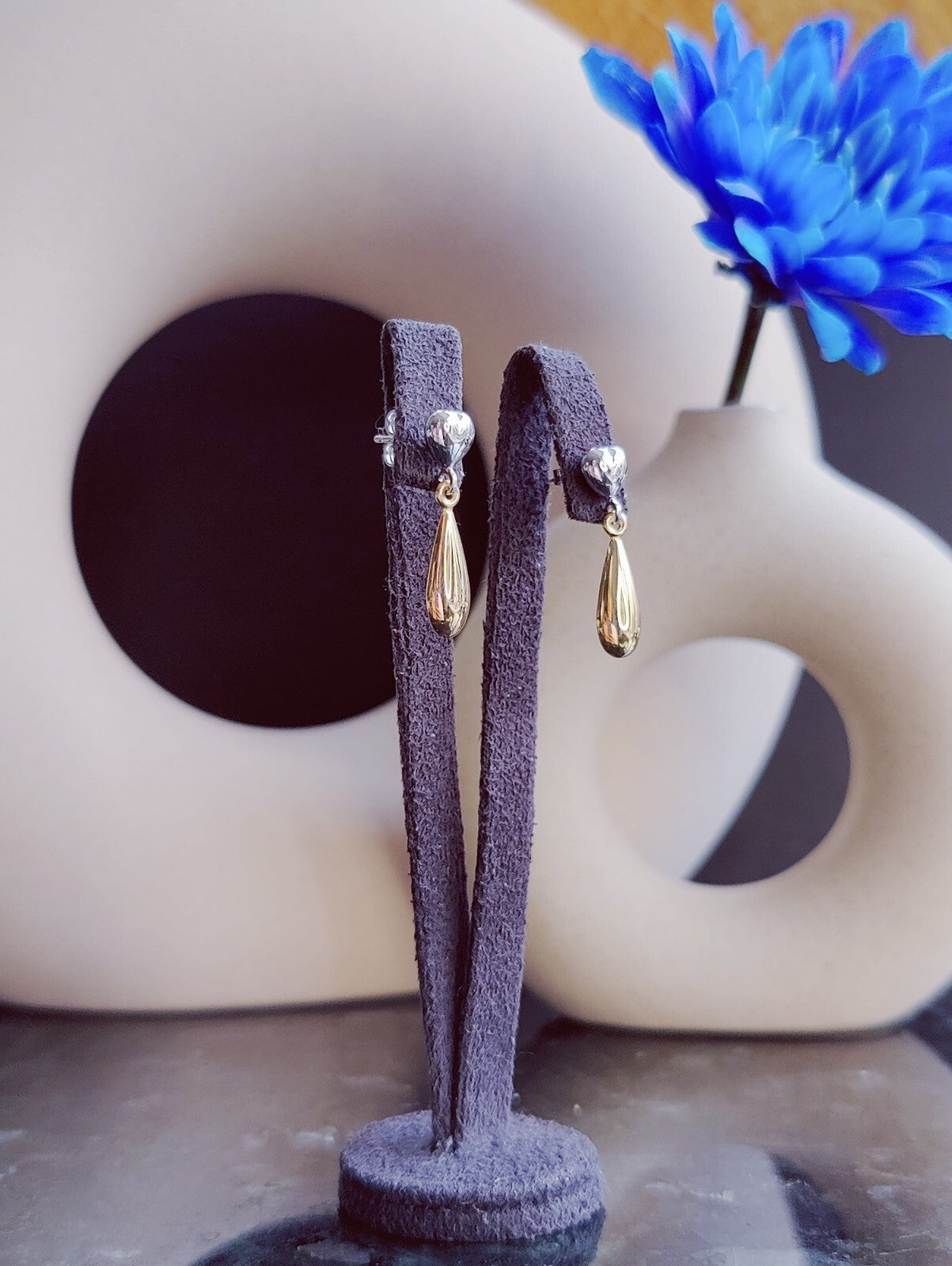 9ct Solid Yellow/White Gold Drop Earrings Studs Heart Hollow 24mm Long