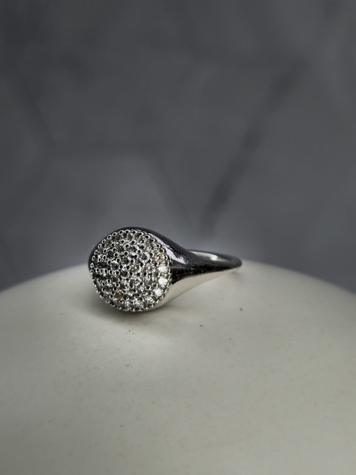 LOVELY Pandora LovePods Pavé Diamond & 18K Yellow Gold Ring size N 6grams