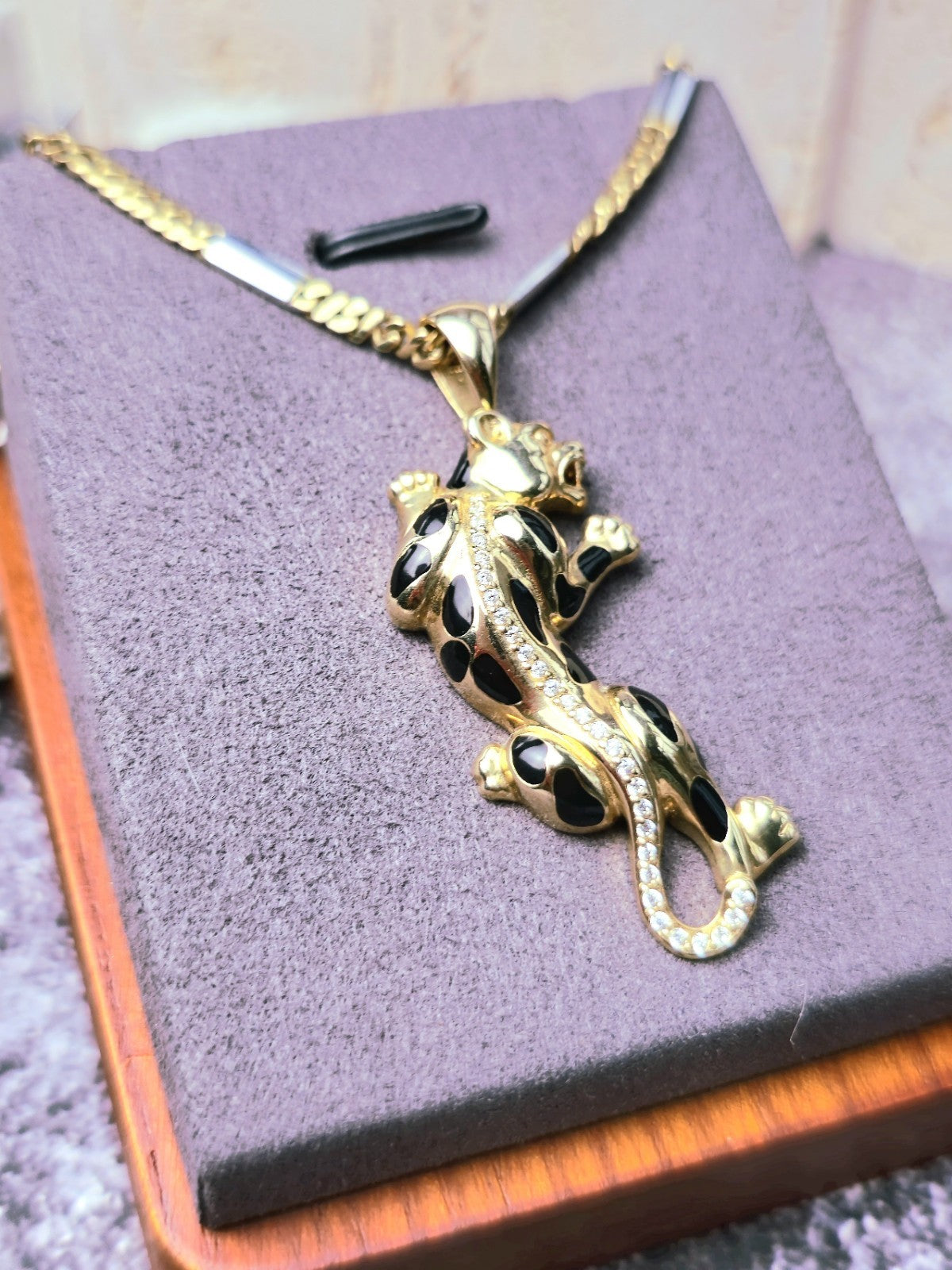 New Solid 9ct Yellow Gold Panthere Pendant Charm with CZ and Enamel Cat Puma