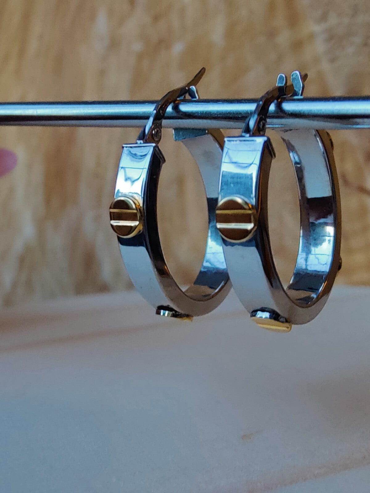 OVAL Gold Screw Hoop Earrings 9ct White Gold 24mm x 18mm Hallmarked Oval Shape