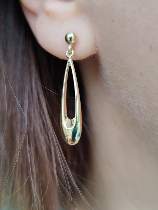 New 9ct Yellow Gold Drop Dangly Earrings Leverback Hallmarked Classic Stud