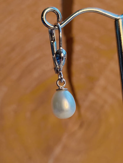 New Solid 9ct White Gold Pearl Drop Earrings Genuine Real Pearl Hallmarked