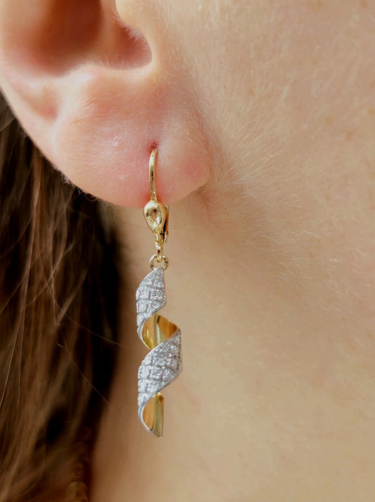 New 9ct Yellow Gold Glitter Moondust Twist Earrings Dangling Coil Leverback