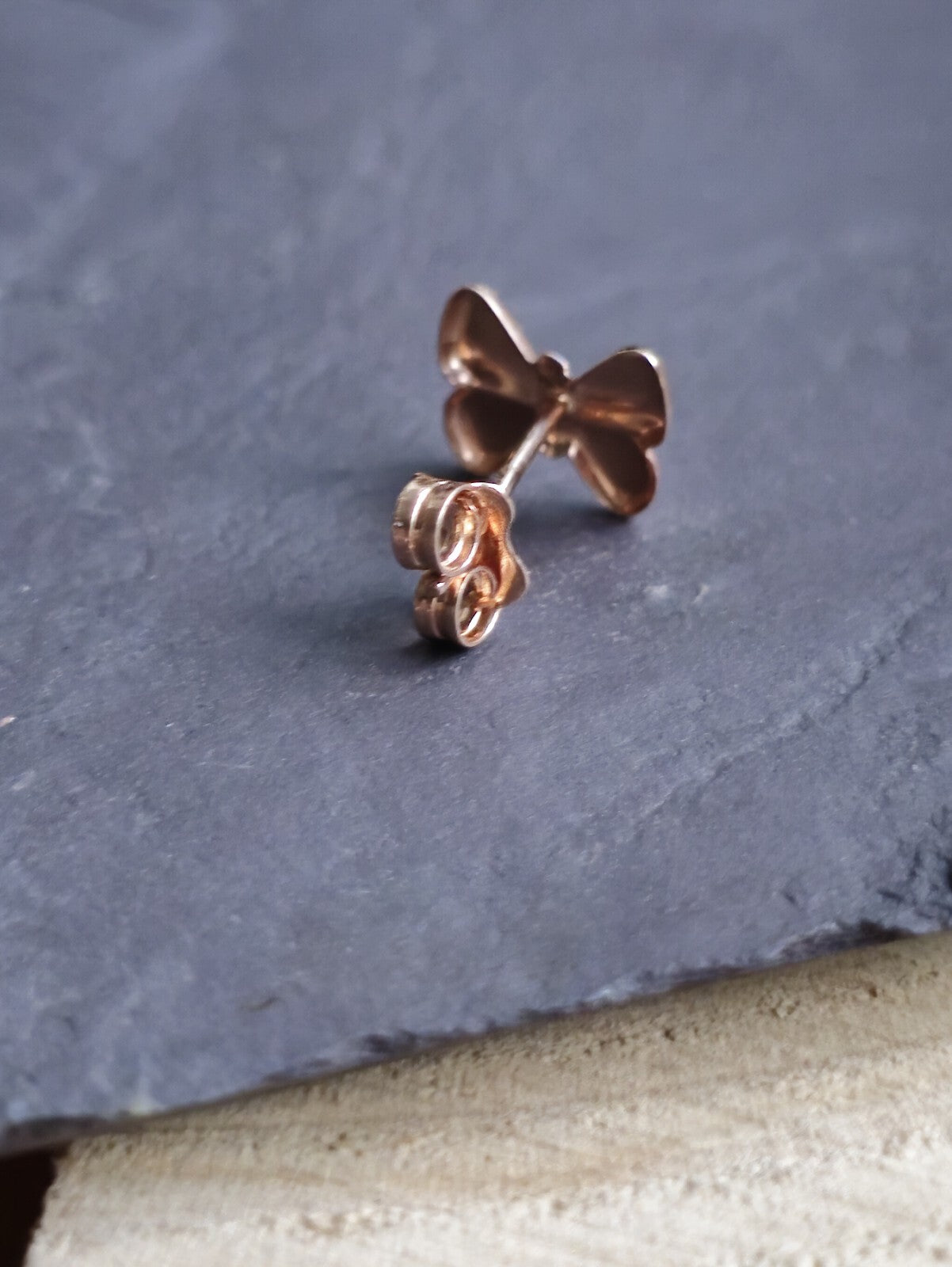 Lovely New 9ct Rose Gold Butterfly Stud Earrings Holiday Summer Kids Cute Gift