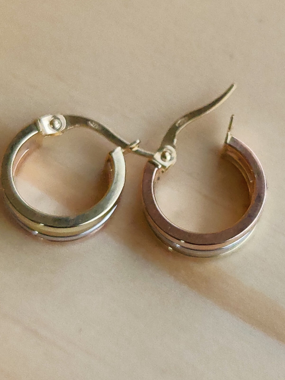 Solid 9ct Yellow/White/Rose Gold Huggies Trinity Three Color New Hallmarked 