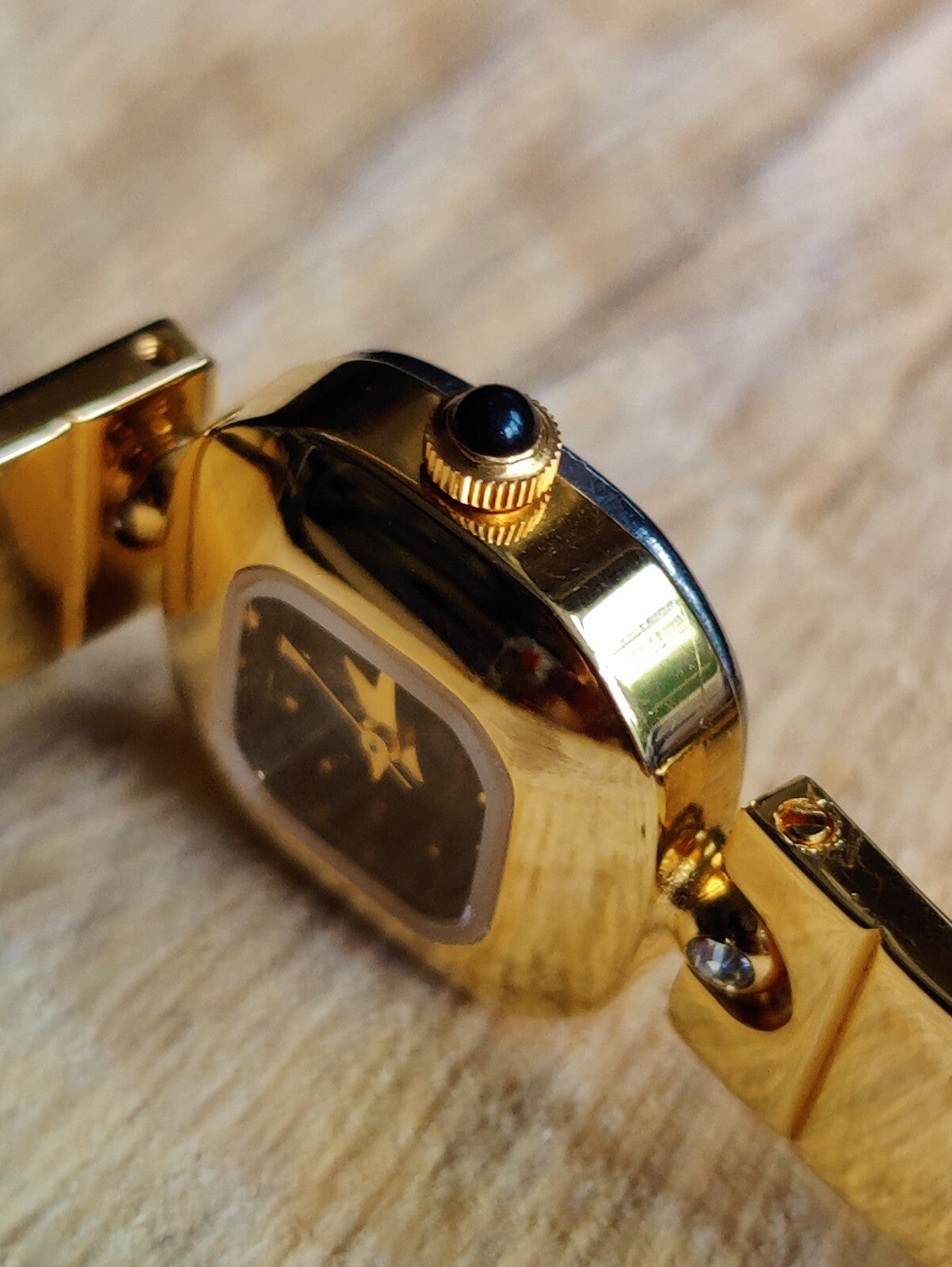 Unique Gold Plated Ladies Watch, Bangle Bracelet, Black Dial, Working, Elegant 