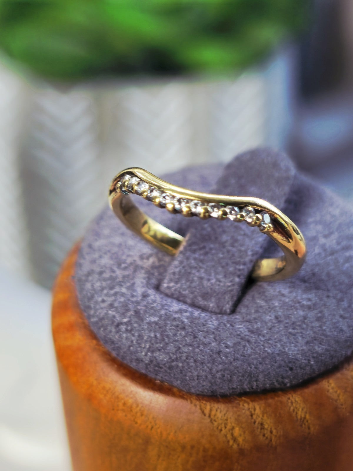 Solid 18ct Yellow Gold Wedding Band Half Eternity Ring size 'L' DIA: 0.18ct