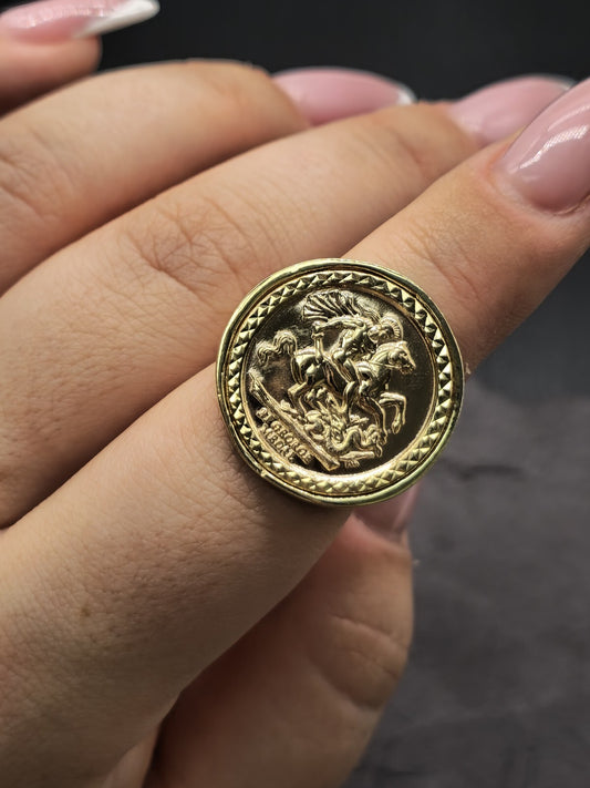 New Solid 9ct Yellow Gold Signet Full Sovereign Coin Ring size L 22mm Hallmarked