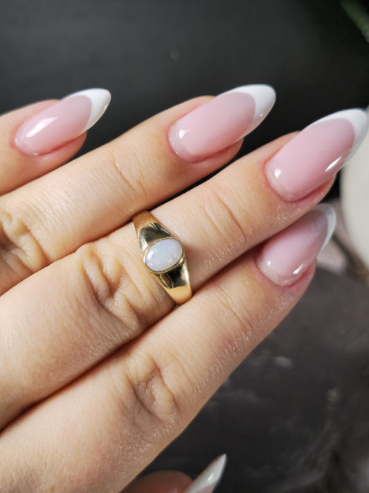 Cute Solid 9ct Yellow Oval Cabochon Opal Ring Bezel Set size M Pinky Signet Ring