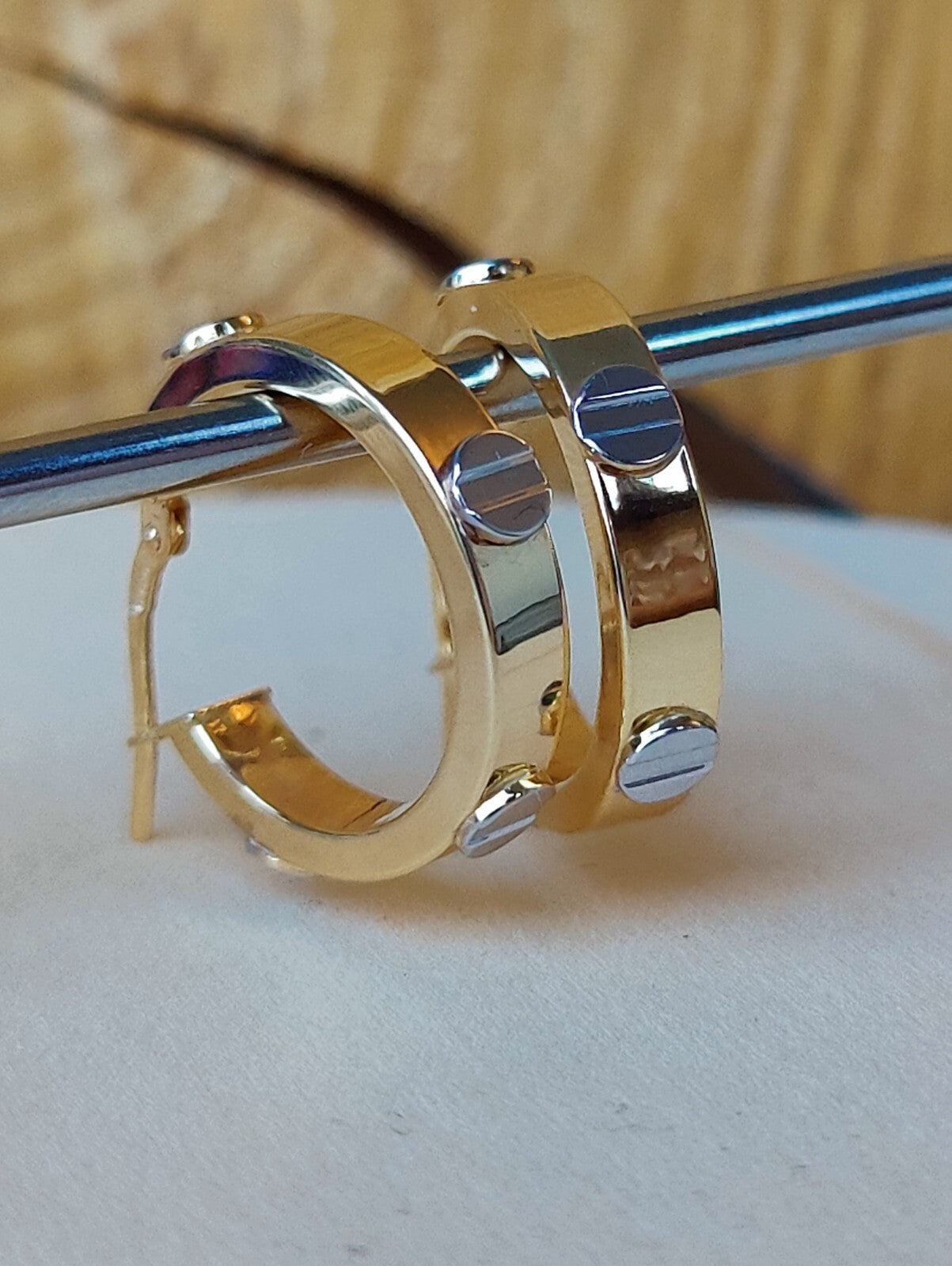 NEW Small Gold Hoop Earrings 9ct Yellow Gold 17mm Hallmarked Hoops Hinge Love ly
