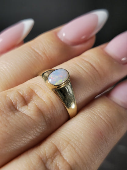Cute Solid 9ct Yellow Oval Cabochon Opal Ring Bezel Set size M Pinky Signet Ring