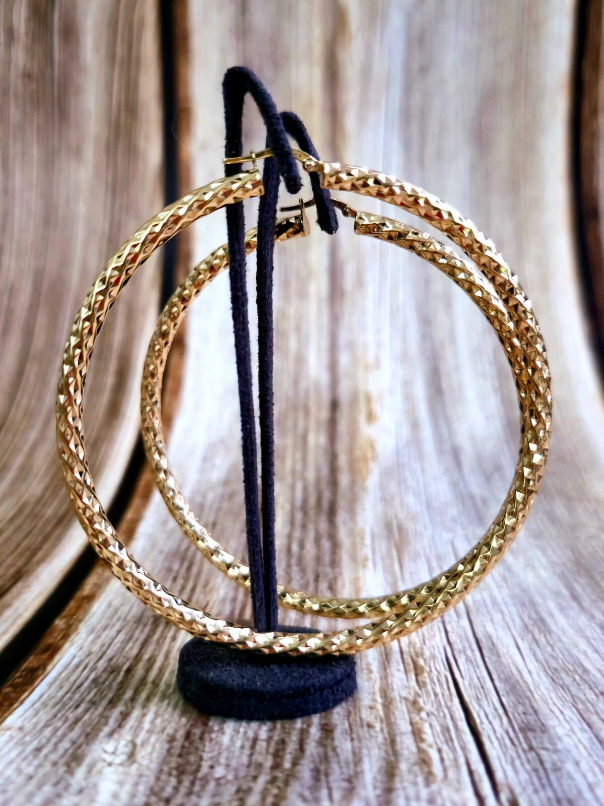 Big 9ct Yellow Gold Twisted Hoop Earrings Twist Hoops 77mm Diamond Cut Pattern