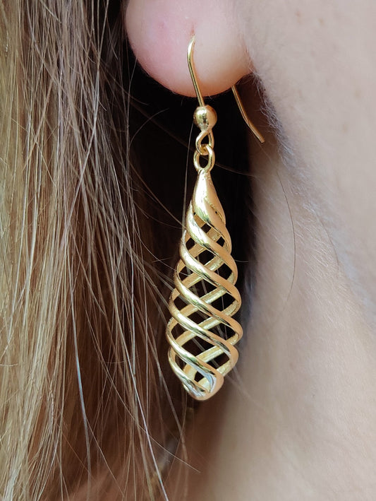 New Solid 9ct Yellow Gold Twisted Drop Earrings Hook Earrings 3 grams
