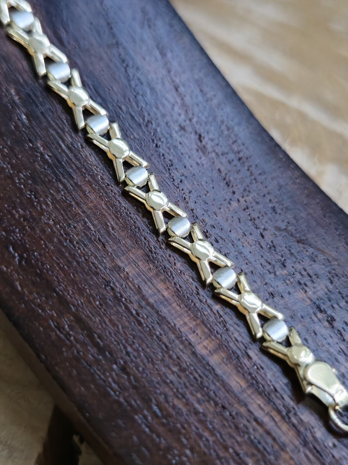 New Solid 9ct Yellow/White Gold Fancy BRACELET 7.5inch Hallmarked X design