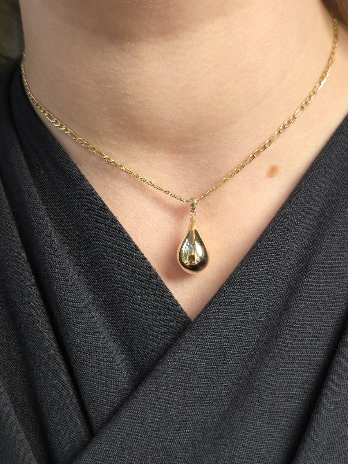 New 9k Yellow Gold Pendant Bottega Fashion Popped Teardrop with Loop Pear Shape