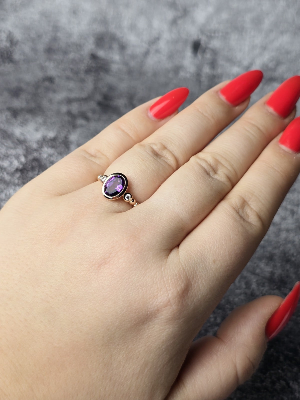 New 18ct Rose Gold Oval Amethyst and Diamonds Ring Cocktail Dress Bead Band