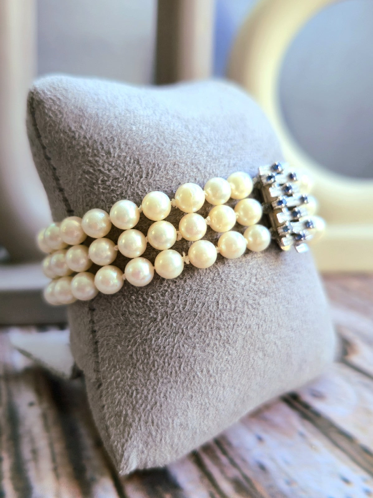 Vintage 14K White Gold and Sapphire Pearl Bracelet 3 Row Triple String 585