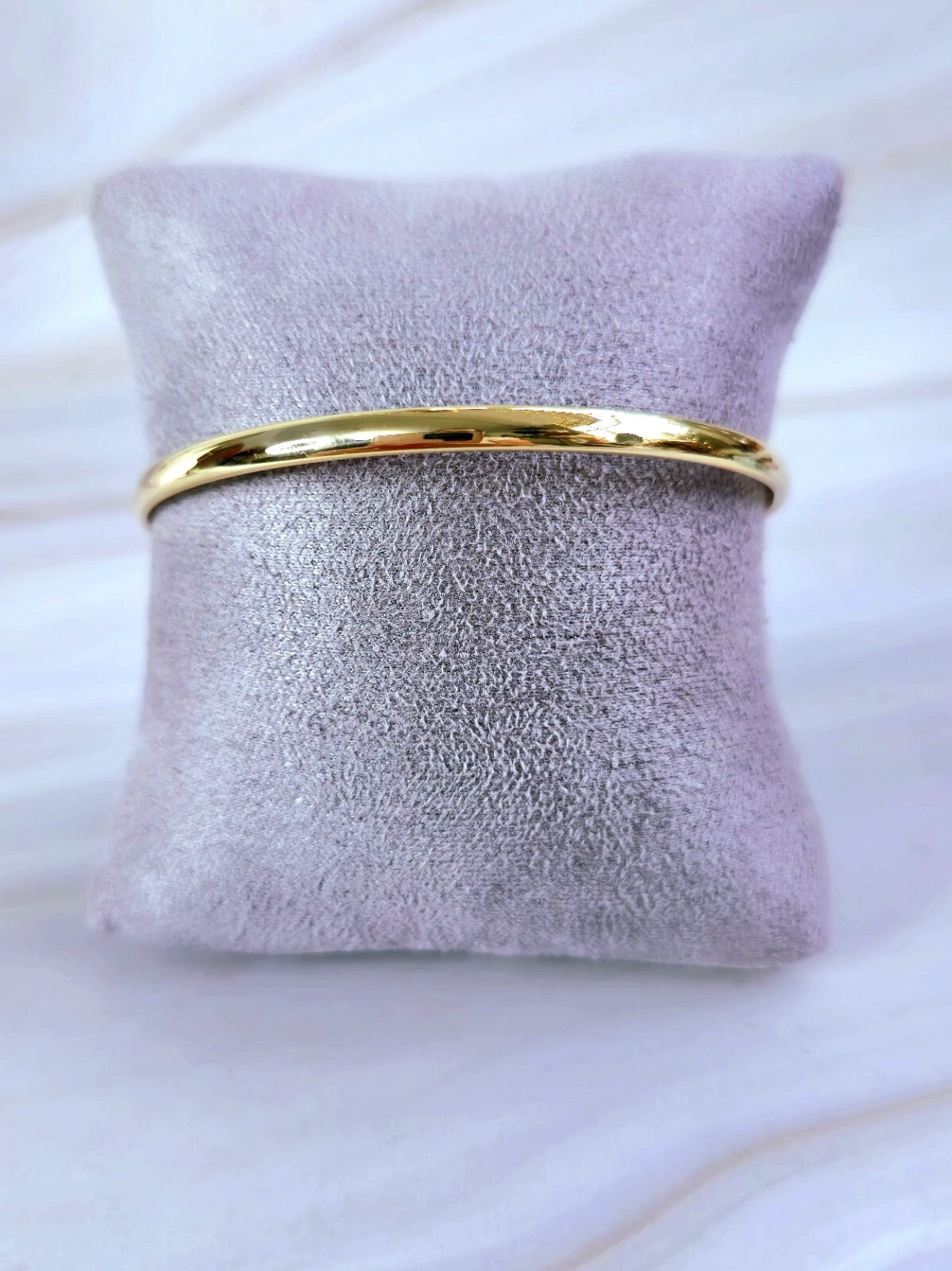 New 9ct Yellow Gold Round Bangle Stacking BRACELET Lovely 4mm 70mm diameter