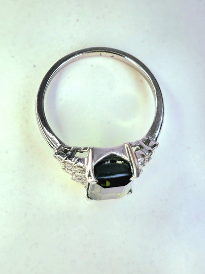 Stunning 18ct White Gold Tourmaline/Diamond Dress Ring Cocktail size R Hallmark
