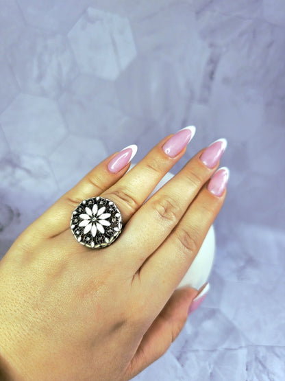 Sterling Silver 925 Ring Art Decor Oxidised Enamel Dress Cocktail, size O+ Black