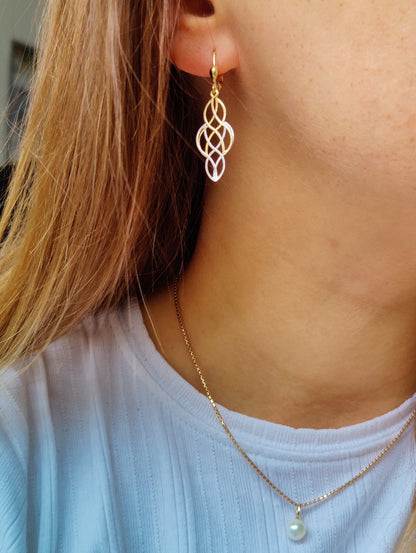 New Drop Dangly Earrings 9ct Yellow Gold Leverback Hallmarked Decorative Pattern