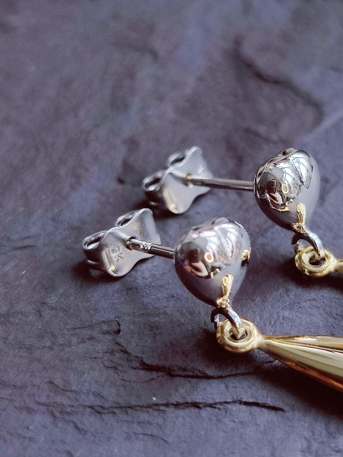 9ct Solid Yellow/White Gold Drop Earrings Studs Heart Hollow 24mm Long