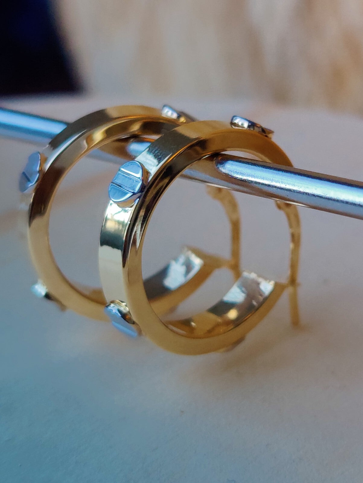 NEW Small Gold Hoop Earrings 9ct Yellow Gold 17mm Hallmarked Hoops Hinge Love ly