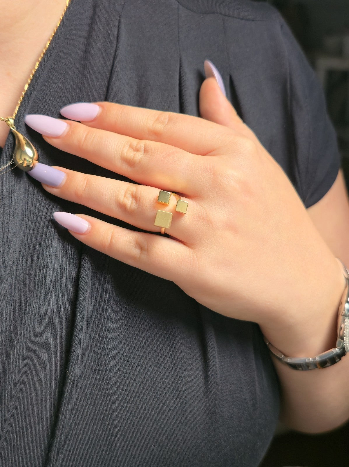 14ct Yellow Gold Ring Three Cubes Boxes size: O+ Dress Fashion Ring Hallmaked