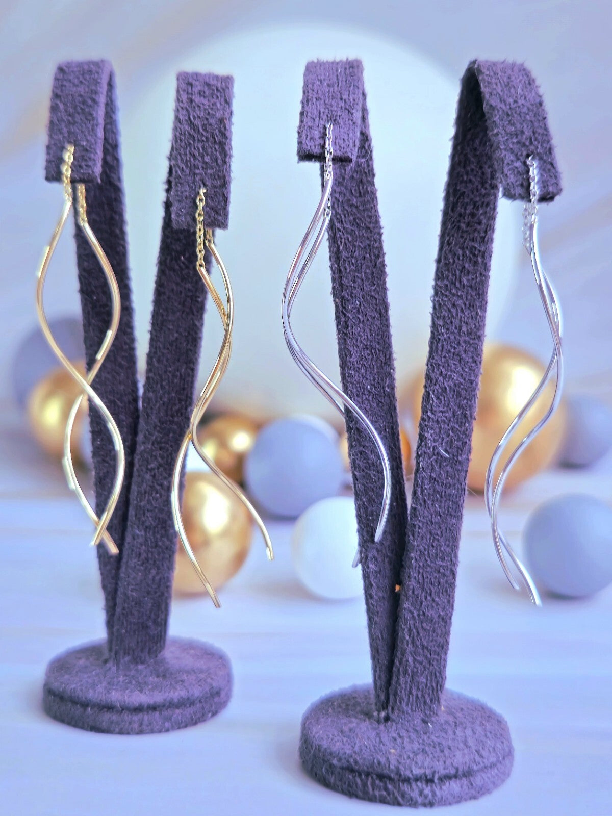New 9ct White Gold Twist Drop Earrings DOUBLE Squiggle Pull Through Wavy Moving