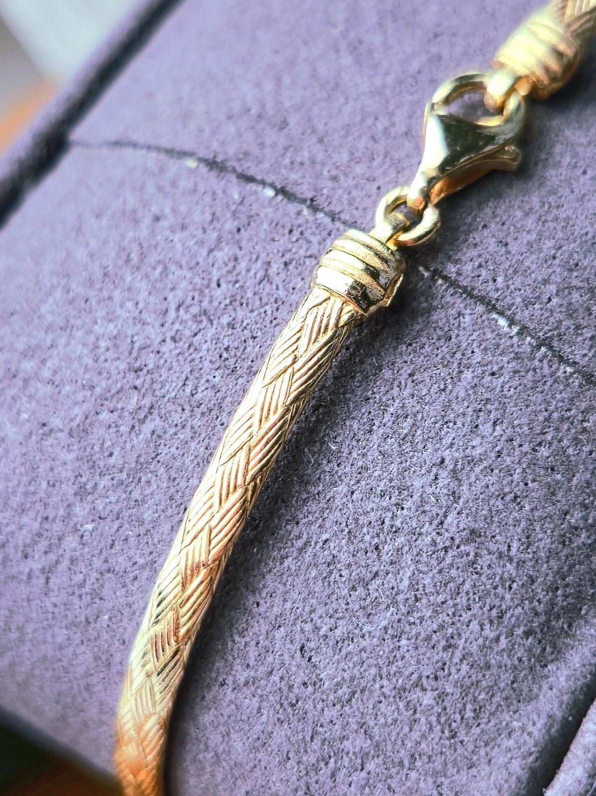 New Solid 9ct Yellow/White Gold Butterfly Bracelet 3 Butterflies Bangle Hallmark