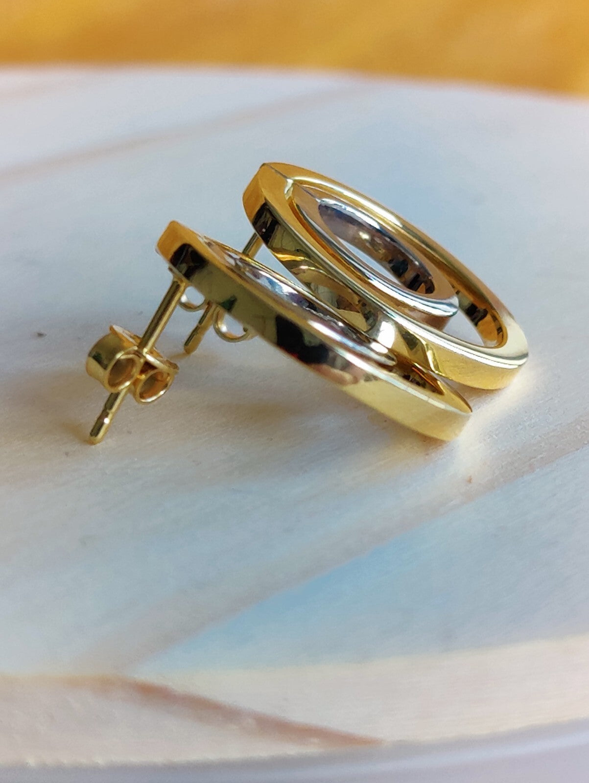 Solid 9ct Yellow White Gold Double Circle Earrings Studs New 2 grams Butterflys